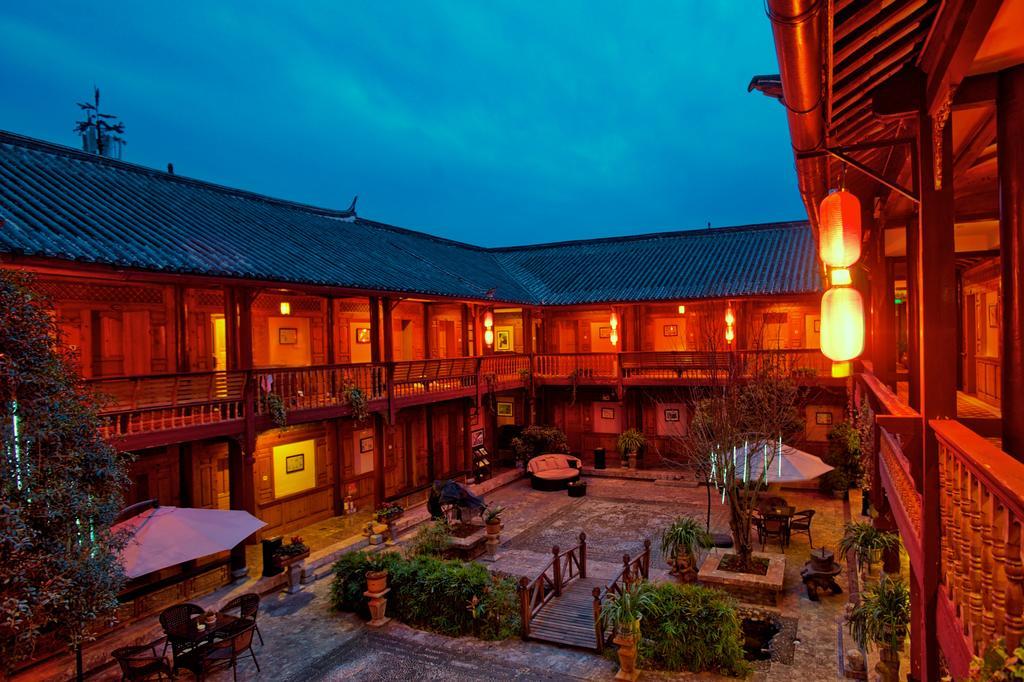 Lijiang Wangfu Hotel Extérieur photo