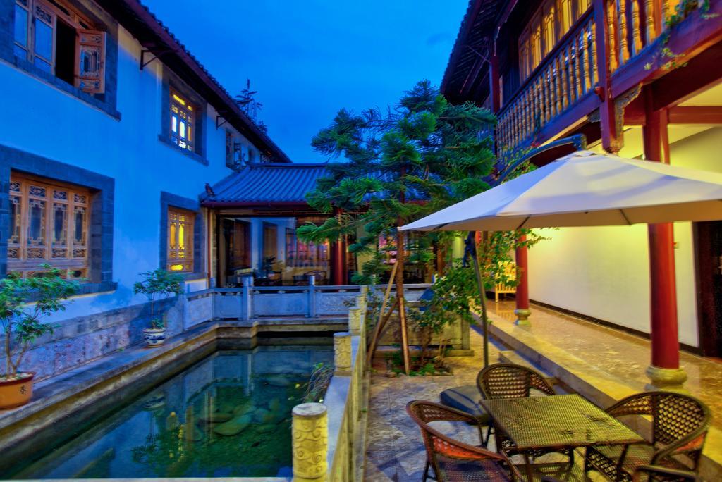 Lijiang Wangfu Hotel Extérieur photo