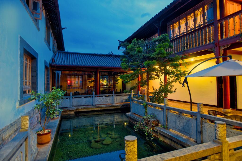 Lijiang Wangfu Hotel Extérieur photo