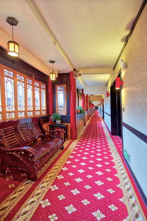 Lijiang Wangfu Hotel Extérieur photo